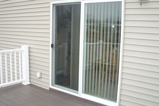 Tamarac-screen-door-repair